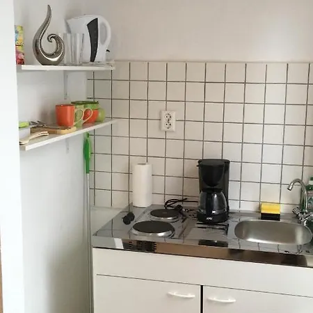Privatunterkunft Beethovenstraße 1 *